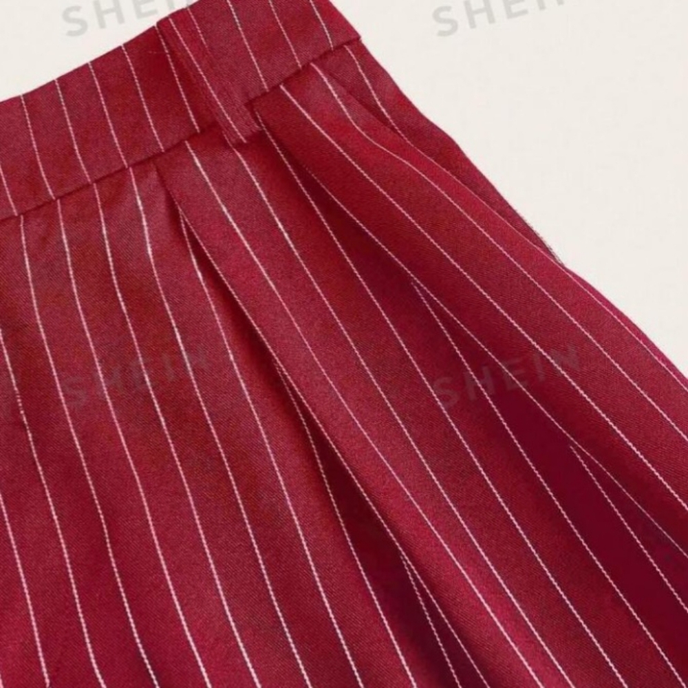 Pleated button pants - Picture 5 of 8